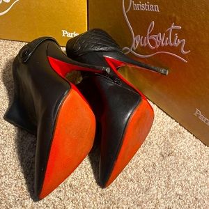 Christian Louboutin Bootie